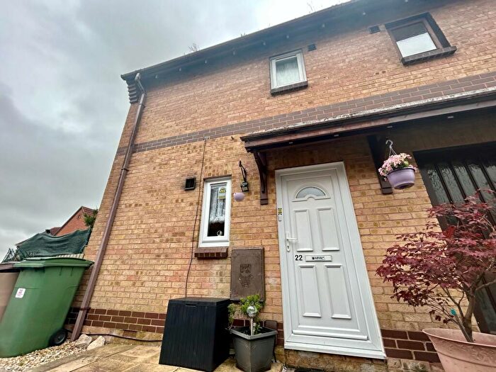 2 Bedroom House To Rent In Summerlands Gardens, Chaddlewood, Plymouth, PL7