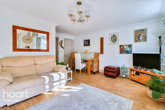 2 Bedroom Terraced House For Sale In Bilney Mews, Dereham, NR20
