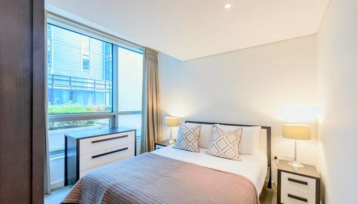 3 Bedroom Flat To Rent In Merchant Square East, London, W2