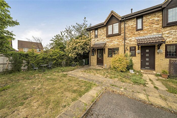 2 Bedroom End Of Terrace House For Sale In Shorland Oaks, Bracknell, Berkshire, RG42