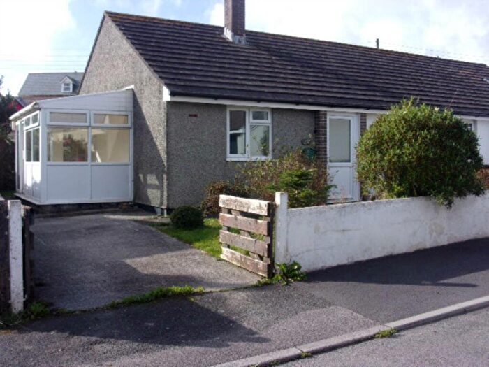 2 Bedroom Semi-Detached Bungalow To Rent In Palmers Terrace, Treknow, PL34