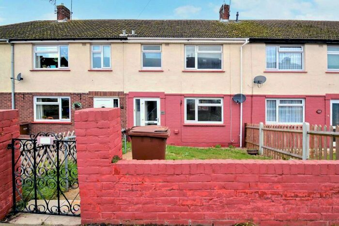 3 Bedroom Property To Rent In Woodlands Road, Gillingham, ME7