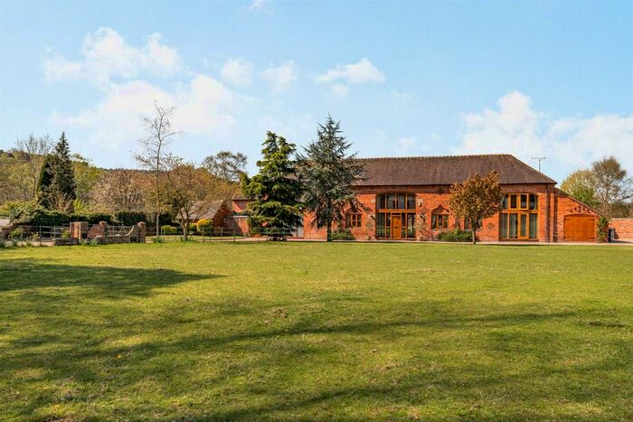 5 Bedroom Detached House For Sale In Wolseley Bridge, Stafford, Staffordshire, ST17