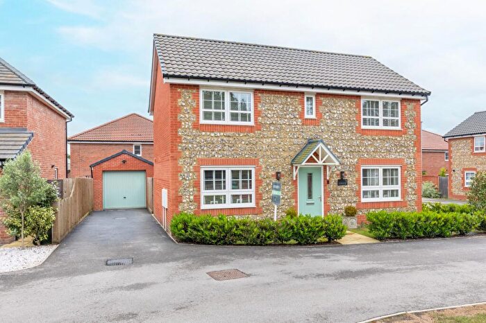 4 Bedroom Detached House For Sale In Spacious Detached Family Home In Swaffham, PE37