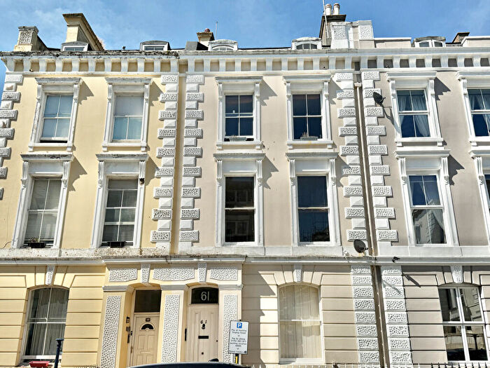 1 Bedroom Flat For Sale In Citadel Road, Plymouth, PL1