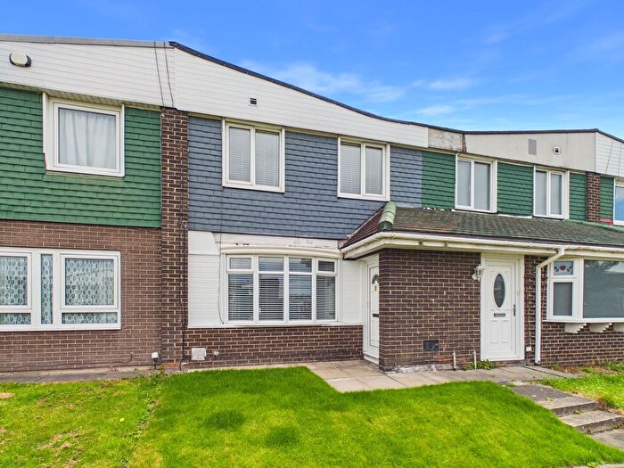3 Bedroom Terraced House For Sale In Ashford, Low Fell, NE9