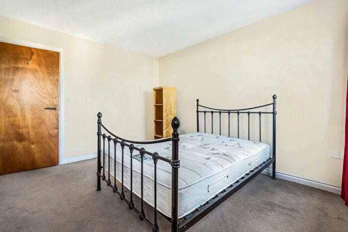 2 Bedroom Apartment To Rent In Reliance Way, East Oxford, OX4