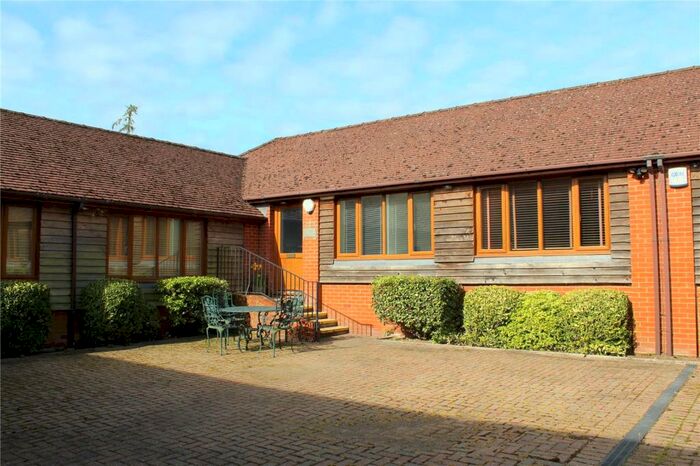2 Bedroom Bungalow For Sale In Alton Road, South Warnborough, Hook, RG29