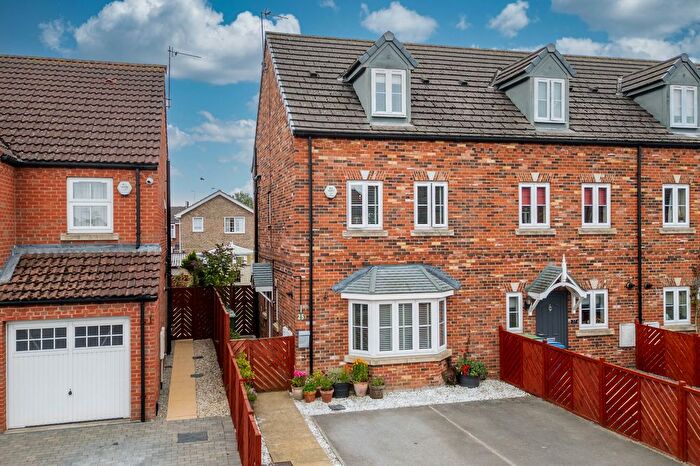 4 Bedroom End Of Terrace House For Sale In Olive Grove, Goole, DN14