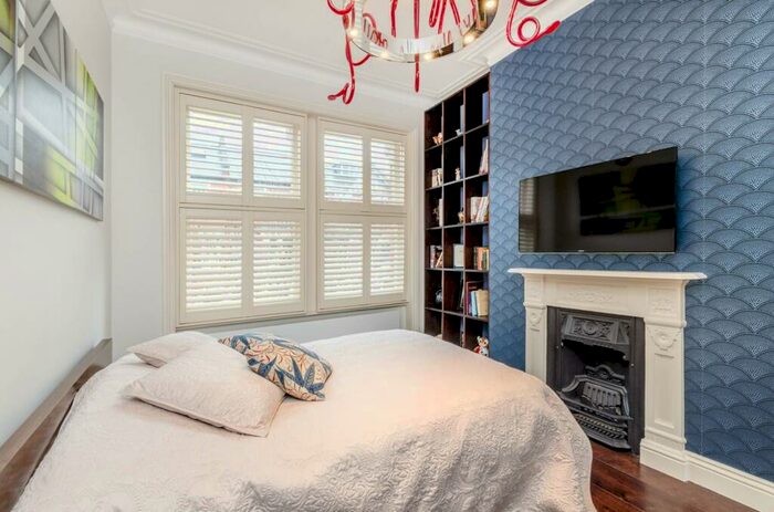 2 Bedroom Flat To Rent In Mackeson Road, Hampstead, London, NW3