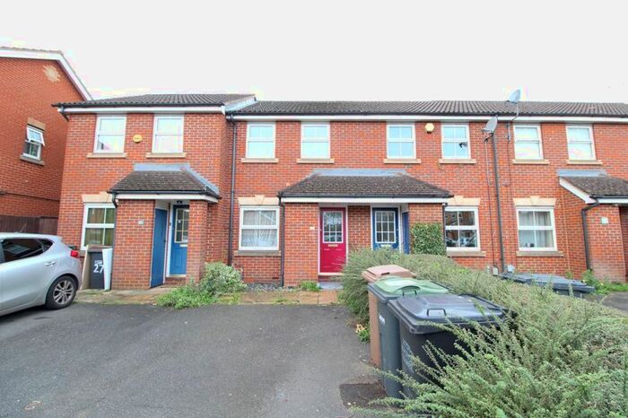 2 Bedroom Terraced House To Rent In Villiers Close, Leagrave, Luton, LU4