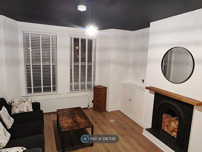 1 Bedroom Flat To Rent In Barras Lane, Coventry, CV1