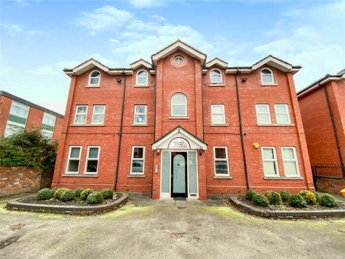 2 Bedroom Flat To Rent In Regency Court, Niagara Street, Stockport, SK2