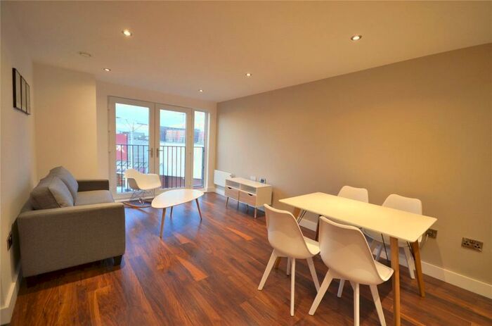 1 Bedroom Apartment To Rent In Wilburn Basin, Ordsall Lane, Salford, M5