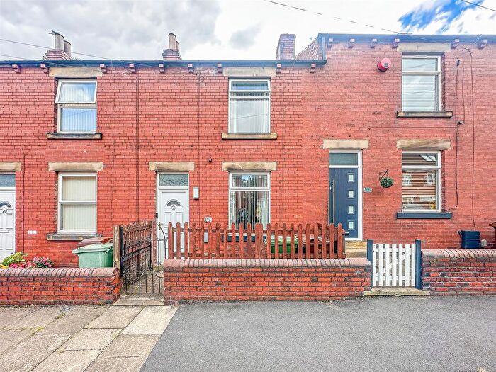 2 Bedroom Terraced House For Sale In Denholme Drive, Ossett, WF5