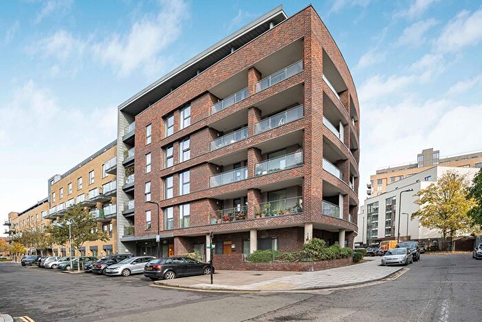 1 Bedroom Flat For Sale In Tewkesbury Road, West Ealing, Ealing, W13