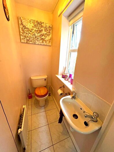 4 Bedroom Detached House For Sale In Princes Meadow, Gosforth, NE3