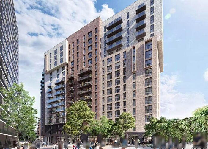 2 Bedroom Apartment To Rent In Embankment West, Mancehster, M3