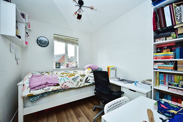 2 Bedroom Flat For Sale In Furfield Chase, Boughton Monchelsea, Maidstone, ME17