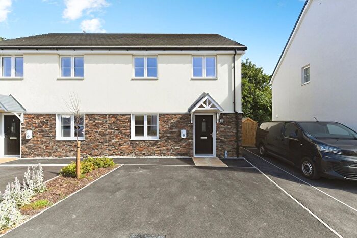 4 Bedroom Semi Detached House For Sale In Rosemoor Road, Gulval, Penzance, Cornwall, TR18