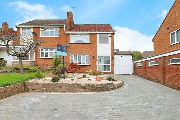 3 Bedroom Semi-Detached House For Sale In Addison Croft, Dudley, DY3