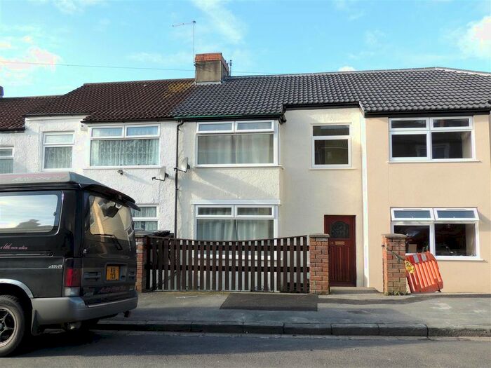 3 Bedroom Terraced House To Rent In Beaufort Road, Kingswood, Bristol, BS15
