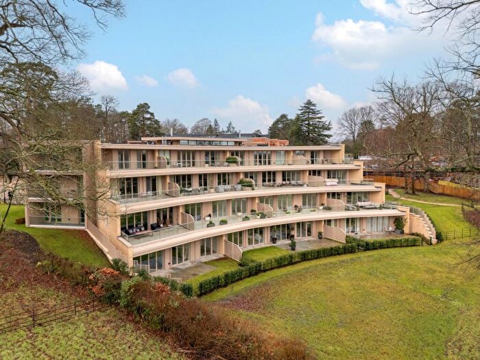 2 Bedroom Apartment For Sale In Larch Avenue, Sunningdale, SL5