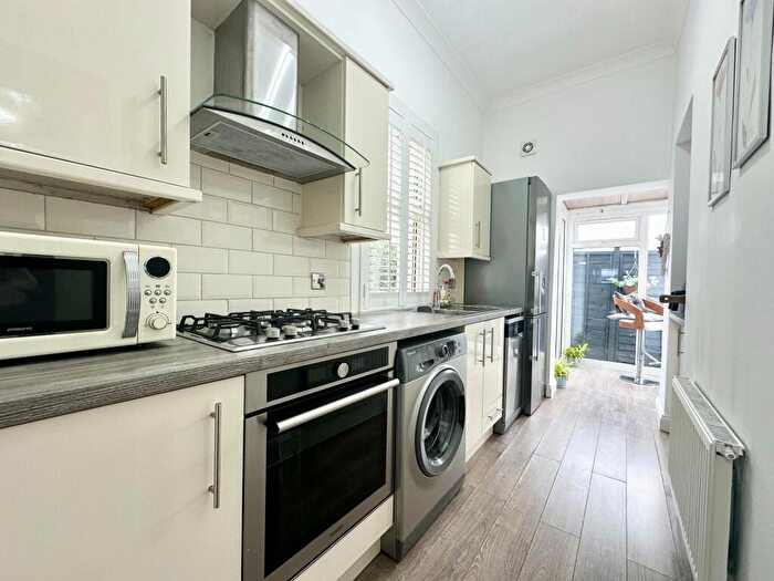 2 Bedroom Apartment To Rent In Stonelaw Road, Rutherglen, Glasgow, G73