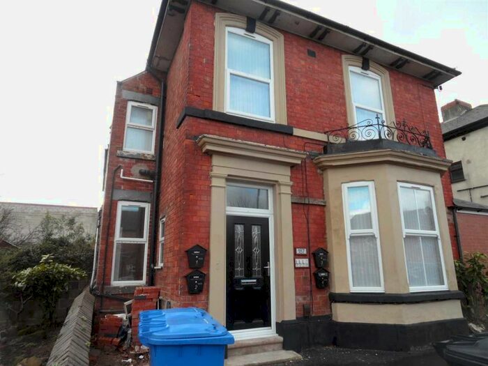2 Bedroom Flat To Rent In Uttoxeter New Road, Derby, DE22