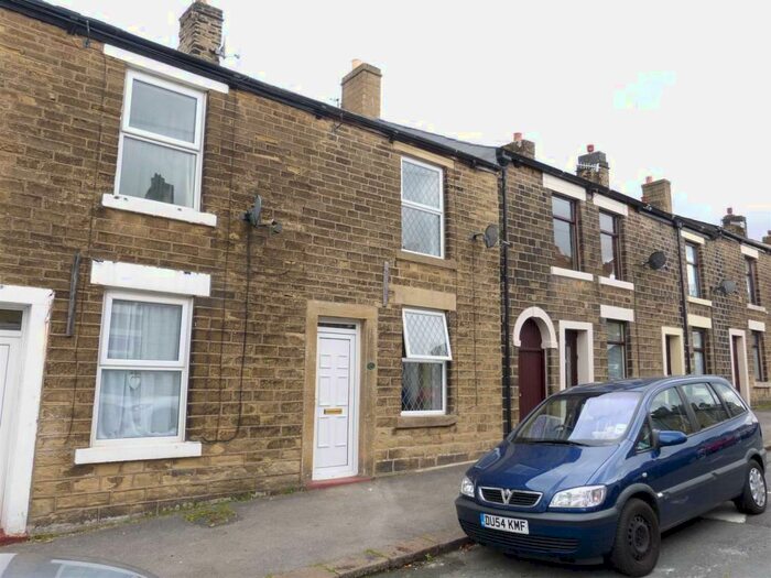 2 Bedroom Terraced House To Rent In Charles Street, Glossop, SK13