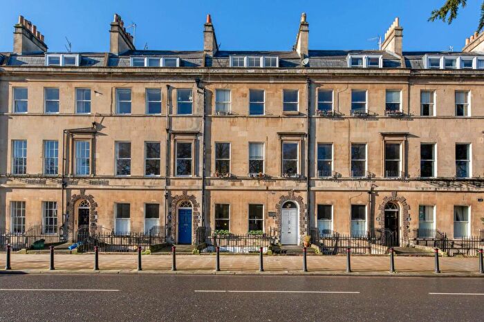 1 Bedroom Apartment To Rent In Sydney Place, BA2