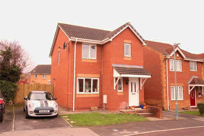 3 Bedroom Detached House To Rent In Guest Avenue, Emersons Green, Bristol, BS16