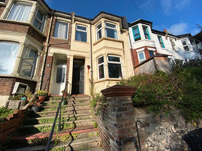 3 Bedroom Terraced House To Rent In Bear Road, Brighton, BN2