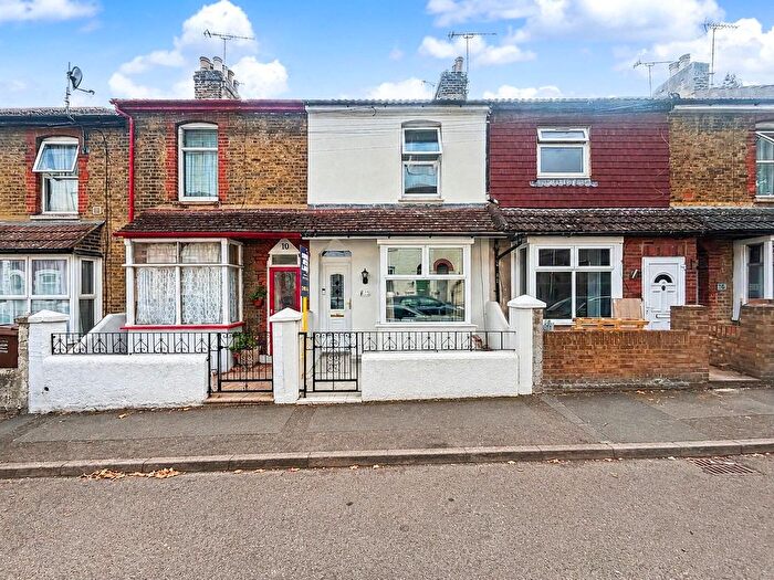 2 Bedroom Terraced House For Sale In Sidney Road, Gillingham, Kent, ME7