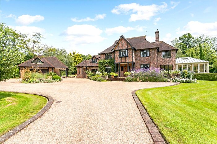 5 Bedroom Detached House For Sale In Church Road, Cookham Dean, Berkshire, SL6