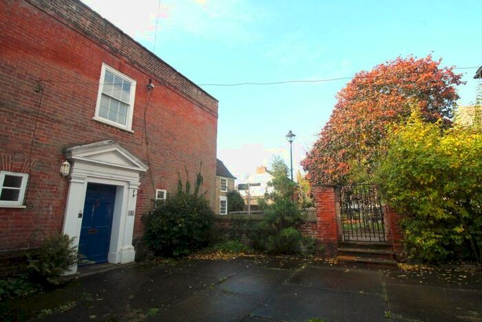 4 Bedroom Property To Rent In Churchyard, Ashford, TN23