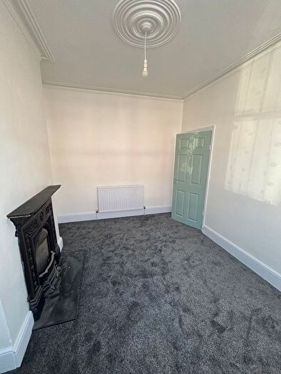 2 Bedroom Terraced House For Sale In Alexandra Road, London, N15