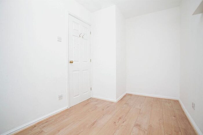 2 Bedroom Semi-Detached House For Sale In Chicory Drive, Rugby, CV23