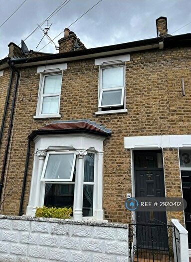 2 Bedroom Terraced House To Rent In Vernon Road, London, E15