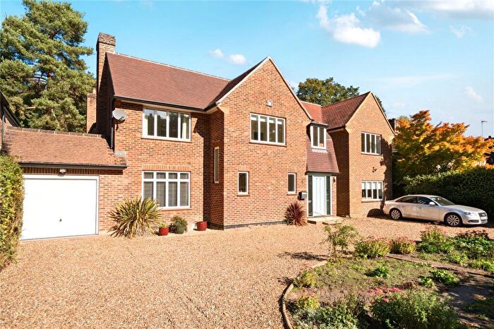 5 Bedroom Detached House For Sale In Burwood Road, Walton-on-Thames, KT12