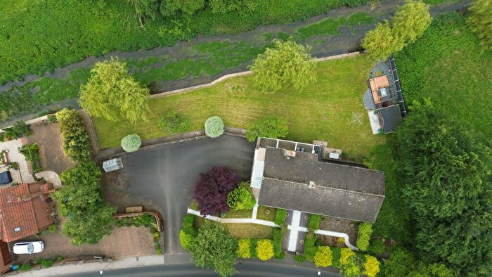 5 Bedroom Detached House For Sale In Cresswell Road, Cuckney, Mansfield, NG20