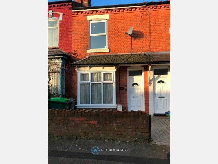 2 Bedroom Terraced House To Rent In Milcote Road, Bearwood, B67