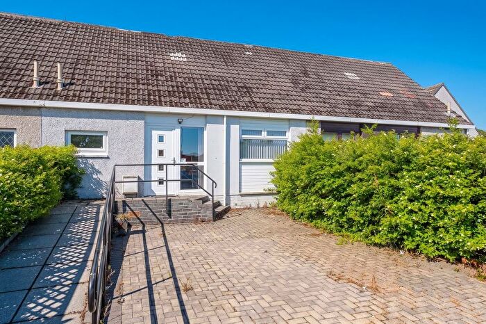 2 Bedroom Terraced House For Sale In North Grange Avenue, Prestonpans, EH32