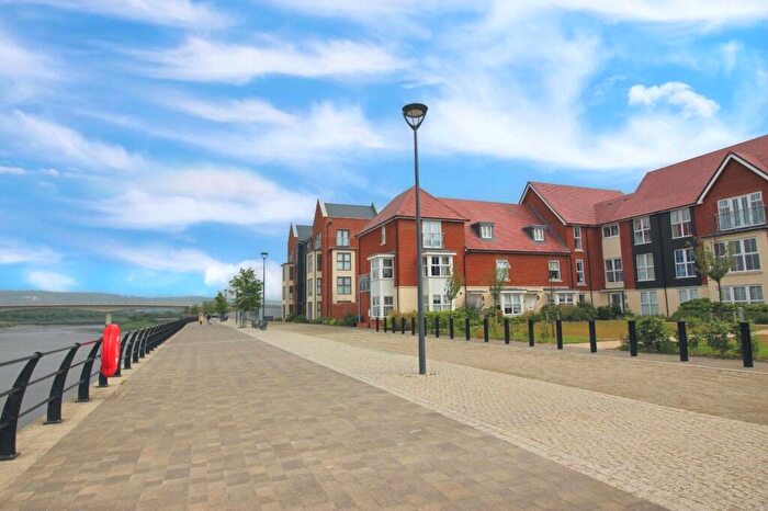 2 Bedroom Flat For Sale In Waterman Way, Wouldham, ME1
