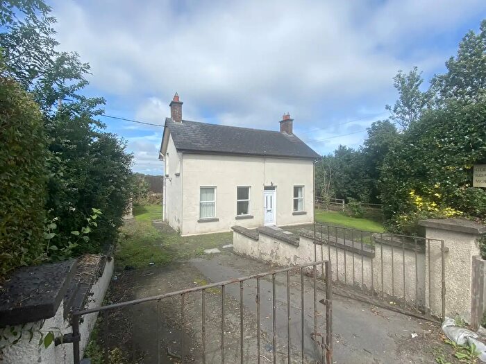 2 Bedroom Detached Cottages For Sale In Country Cottage With Spacious Grounds, Glenavy Road, Moira, BT67