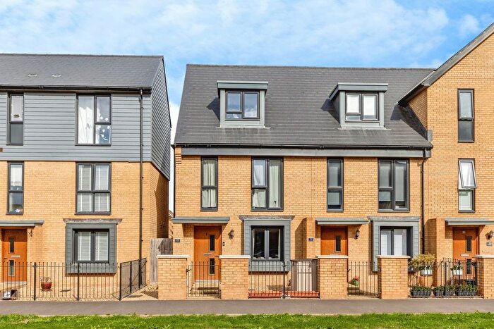 3 Bedroom End Of Terrace House For Sale In Cowleaze Path, Banwell, Somerset, BS29