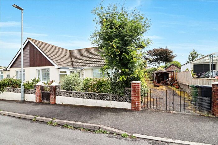 2 Bedroom Bungalow For Sale In Meadow Close, Landkey, Barnstaple, Devon, EX32
