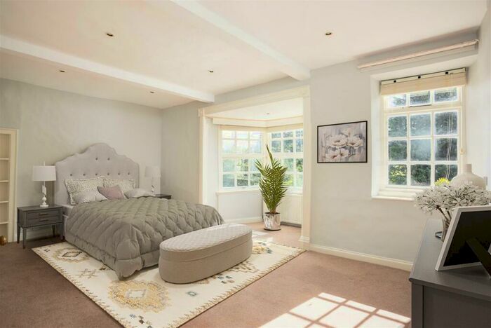 7 Bedroom Detached House For Sale In Stutton Grange, Nr Tadcaster, LS24