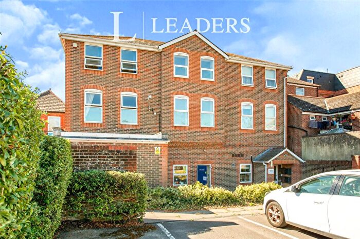 2 Bedroom Flat To Rent In Connaught House, Osborn Road South, Fareham, PO16