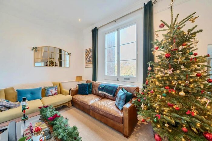 2 Bedroom Flat To Rent In Merchant House, Maida Vale, W9